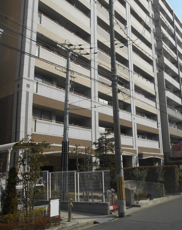 立体駐車場 エステムプラザ江坂公園エイジアム